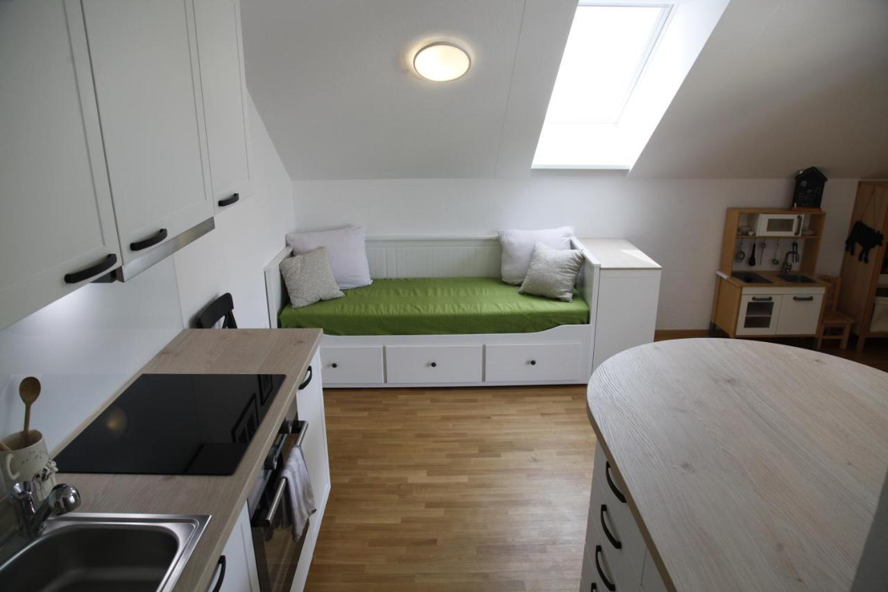 Family Apartment On Repecnik Farm In Gorje, Bled Zgornje Gorje Exteriör bild
