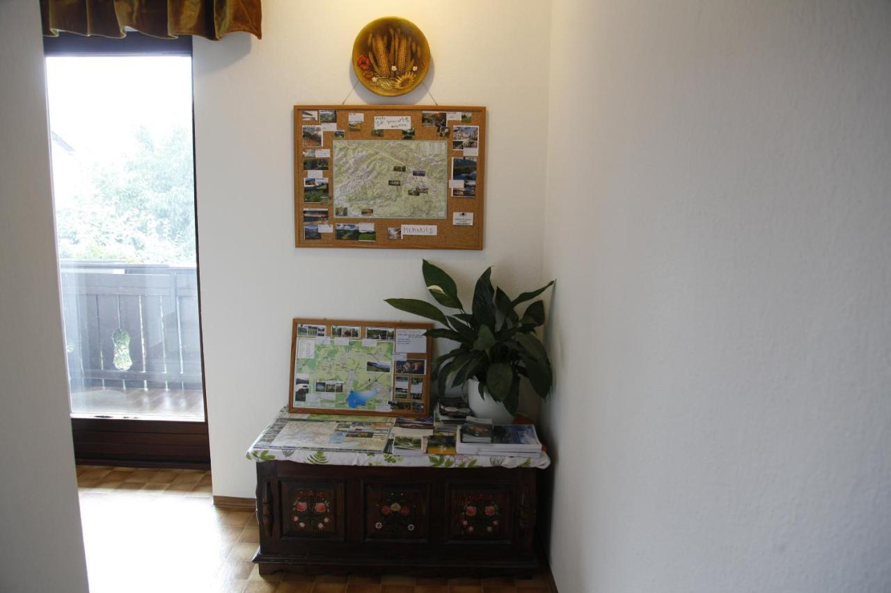 Family Apartment On Repecnik Farm In Gorje, Bled Zgornje Gorje Exteriör bild